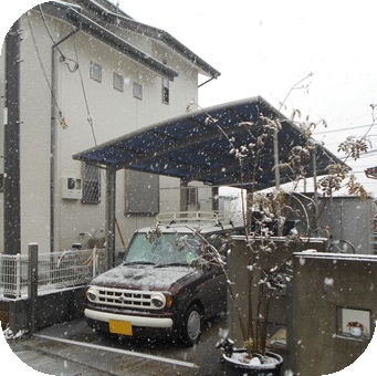 埼玉県　久喜市　屋根・外壁塗装工事　雪