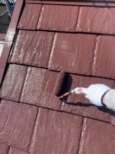 春日部市　屋根塗装　上塗り