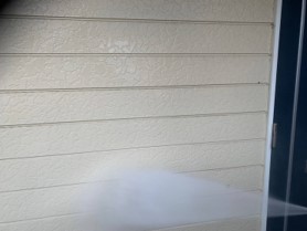 加須市　アパート　高圧洗浄　外壁