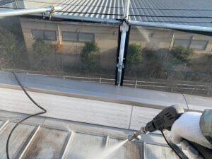 伊奈町　ガルバリウム鋼板屋根　バイオ高圧洗浄