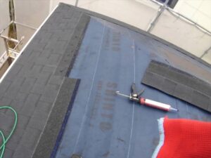 鴻巣市　屋根上葺き工事　セネター設置