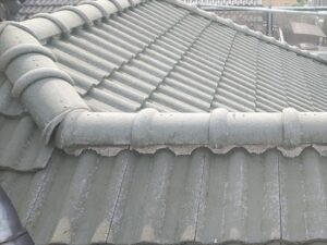 伊奈町にて瓦屋根の漆喰補修施工前の写真