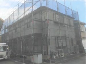 蓮田市にて外装リフォーム工事前の足場設置