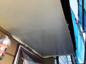 鴻巣市にて外壁塗装工事時に合わせて軒天部の塗装