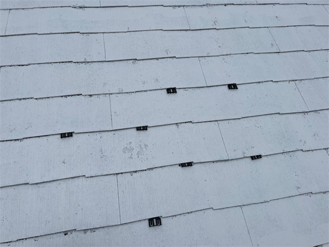 さいたま市にて屋根のタスペーサー