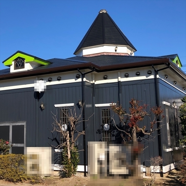 春日部市の飲食店舗にて屋根外壁塗装工事写真