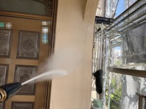 桶川市にて外壁の高圧洗浄