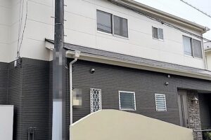 春日部市にて屋根外壁外塀塗装後の写真