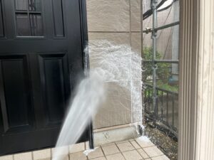 4白岡市にて外壁のバイオ高圧洗浄