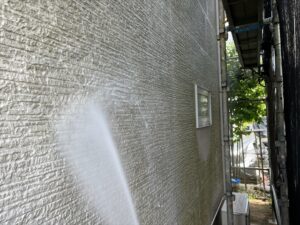 4春日部市にて外壁のバイオ高圧洗浄