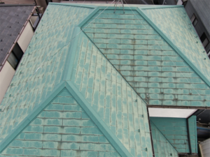 白岡市にて屋根の現地調査