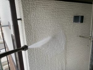春日部市にて外壁サイディング部のバイオ洗浄