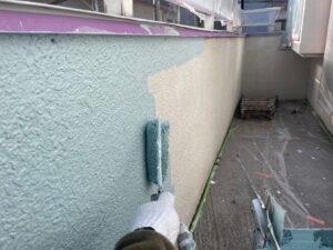 蓮田市にてベランダ壁の塗装