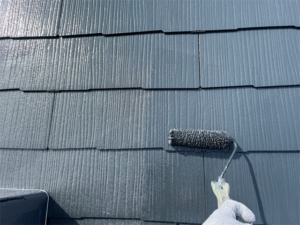 北本市にて屋根の上塗り塗装
